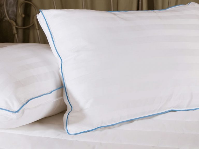 outlast temperature regulating mattress pad white queen