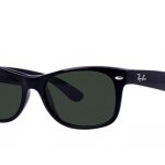 Ray-Ban New Wayfarer Classic Sunglasses with Black Frame/Polarized Green Classic G-15 Lens