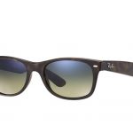 Ray-Ban New Wayfarer Classic Sunglasses with Tortoise Frame/Polarized Blue/Green Gradient Lens